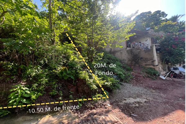 Foto de inmueble en Azusena #s/n, Col. Paso Ancho C.P. 48373, Puerto Vallarta