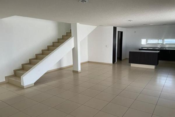 Foto de inmueble en Punta Esmeralda, Col. Punta Esmeralda C.P. 76906, Corregidora