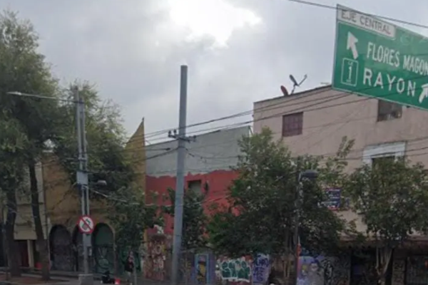 Foto de inmueble en Eje Central Lázaro Cárdenas , Col. Centro (Área 2) C.P. 06010, Cuauhtémoc