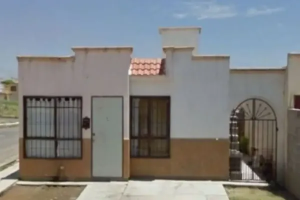 Casa disponible en venta en Lomas del Pedregal #371, Colonia Lomas de ...