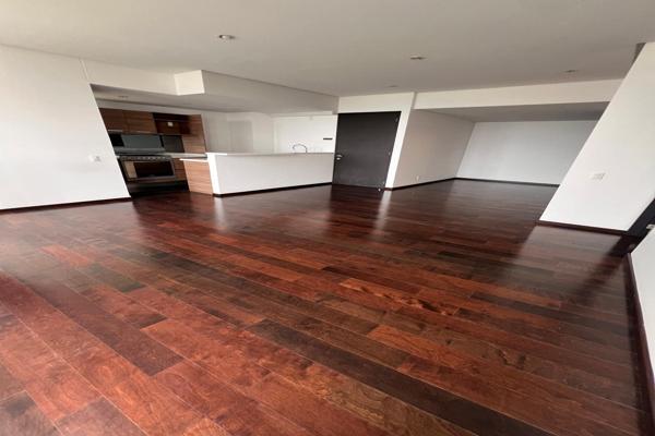 Foto de inmueble en Avenida Santa Fe 462 #462, Col. Santa Fe Cuajimalpa C.P. 05348, Cuajimalpa de Morelos
