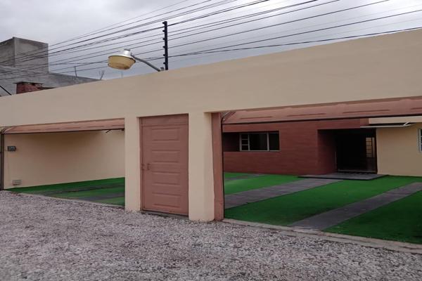 Foto de inmueble en Constituyentes, Col. San Valentín C.P. 51355, Zinacantepec