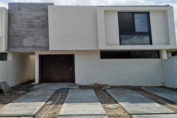 Foto de inmueble en CARPINTERO #s/n, Col. Niños Héroes C.P. 89359, Tampico