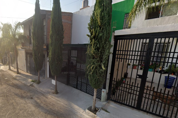 Foto de inmueble en Mtro. Candelario Rivas 122 #122, Col. Paseos del Sol C.P. 20174, Aguascalientes