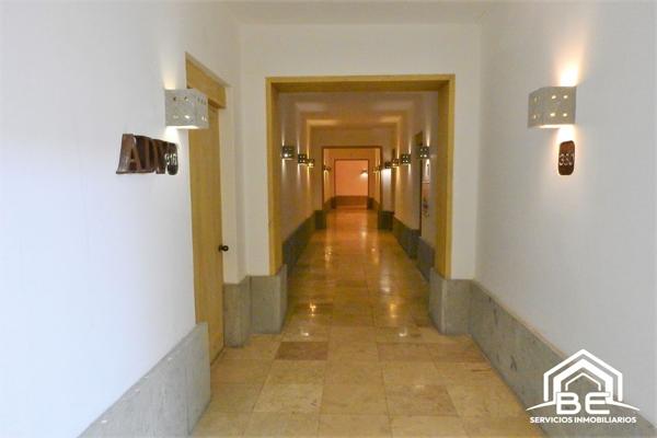 Foto de inmueble en Av Jimenez Cantu, Col. Hacienda de Valle Escondido C.P. 52937, Atizapán de Zaragoza
