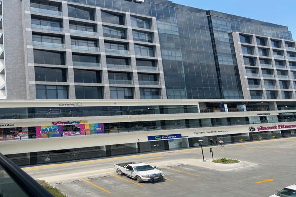 Foto de inmueble en Local en segundo piso plaza santa isabel  saltillo Coahuila , Col. Alpes Norte C.P. 25253, Saltillo