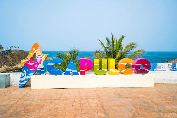 Foto de inmueble en Baresford #3444, Col. Costa Azul C.P. 39850, Acapulco de Juárez