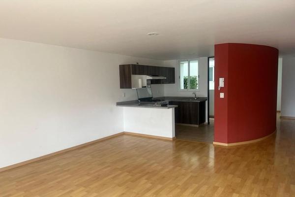 Foto de inmueble en ACANTO, Col. Miguel Hidalgo 3A Sección C.P. 14250, Tlalpan