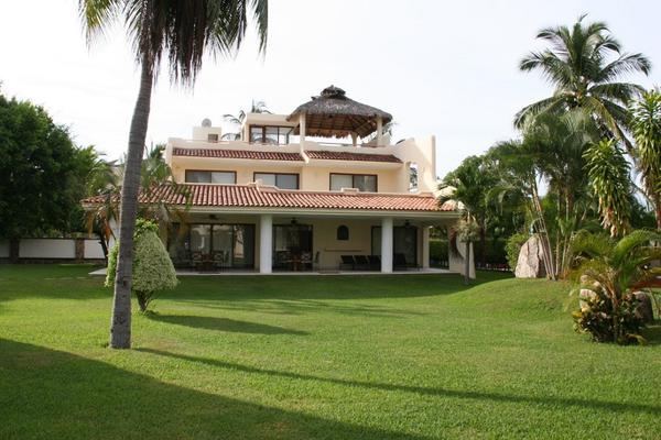 Foto de inmueble en acapulco Redencial Son Vida,Acapulco Diamante   Av. de las Palmas, Col. Playa Diamante C.P. 39897, Acapulco de Juárez