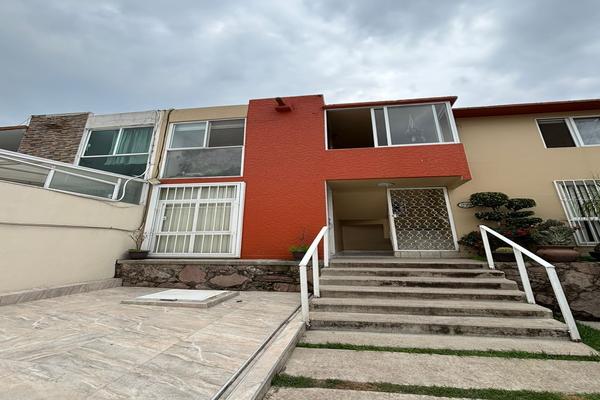 Foto de inmueble en Acequia, Col. Lomas Verdes 5a Sección (La Concordia) C.P. 53126, Naucalpan de Juárez