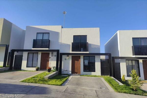 Renta casa en Adamar, Colonia Adamar, C.P. 45646