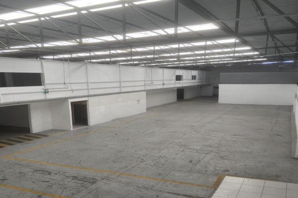 Foto de inmueble en San Andres Atoto, Col. El Conde C.P. 53500, Naucalpan de Juárez