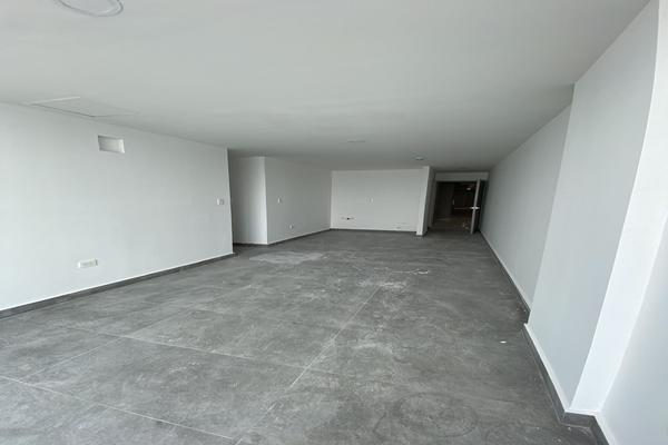Foto de inmueble en Alfonso reyes, Col. Regina C.P. 64290, Monterrey