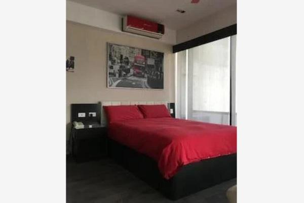 Foto de inmueble en ALFONSO REYES Y MORONES PRIETO #100, Col. El Aguacatal C.P. 66197, Santa Catarina