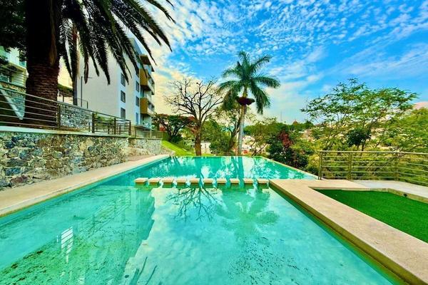 Foto de inmueble en Álvaro Obregón, Col. Cuernavaca Centro C.P. 62000, Cuernavaca