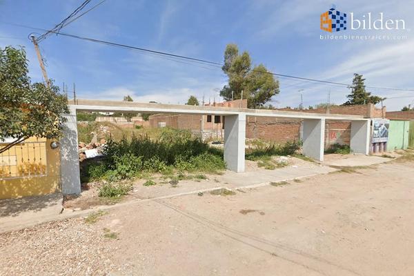 Foto de inmueble en , Col. Ampliación El Saltito C.P. 34108, Durango