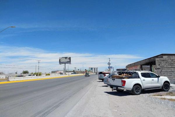 Foto de inmueble en  , Col. Ampliación Senderos C.P. 27018, Torreón
