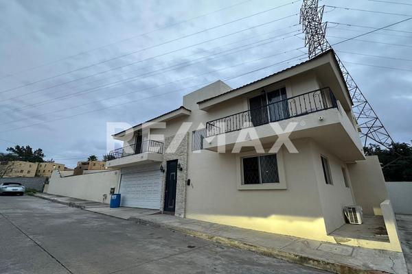 Foto de inmueble en Andador del Charro, Col. Lomas Del Chairel C.P. 89360, Tampico