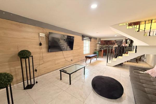 Foto de inmueble en Andador Vicente Morales #100, Col. El Zalate C.P. 44760, Guadalajara