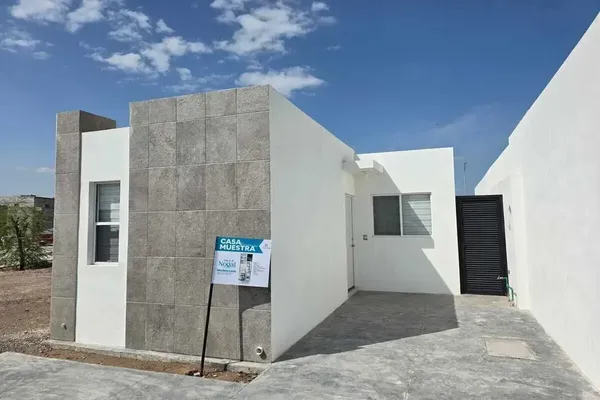 Foto de inmueble en Armando Castillo #4, Col. Fidel Velásquez C.P. 35025, Gómez Palacio