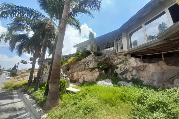 Foto de inmueble en Atenas #275, Col. El Campestre C.P. 35080, Gómez Palacio