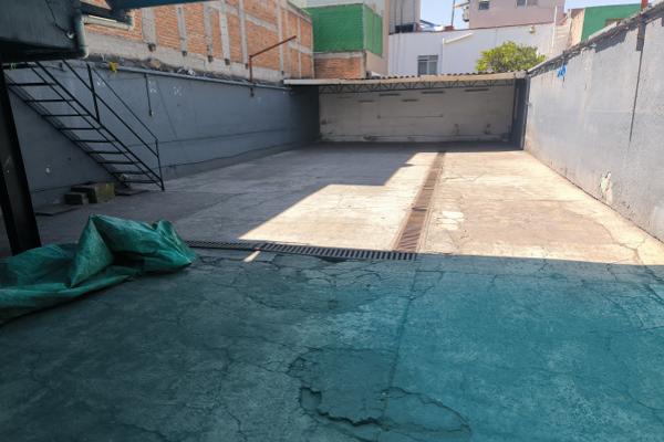 Foto de inmueble en Av. Taxqueña #1659, Col. Educación C.P. 04400, Coyoacán