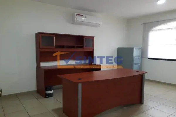 Foto de inmueble en AV. 20 DE NOVIEMBRE #205, Col. Cazones C.P. 93230, Poza Rica de Hidalgo