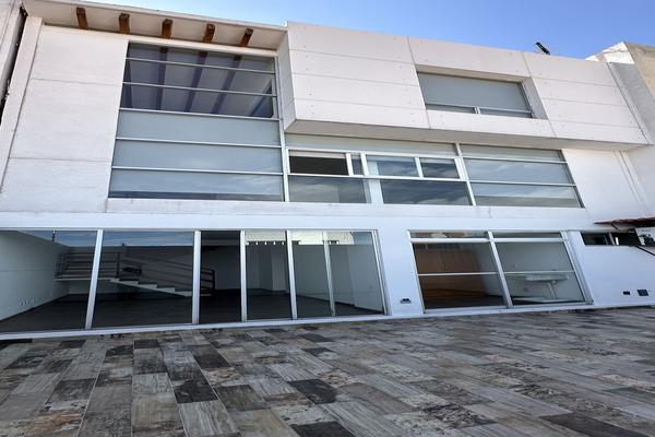 Foto de inmueble en Av Bellavista, Col. Jardines Bellavista C.P. 54054, Tlalnepantla de Baz