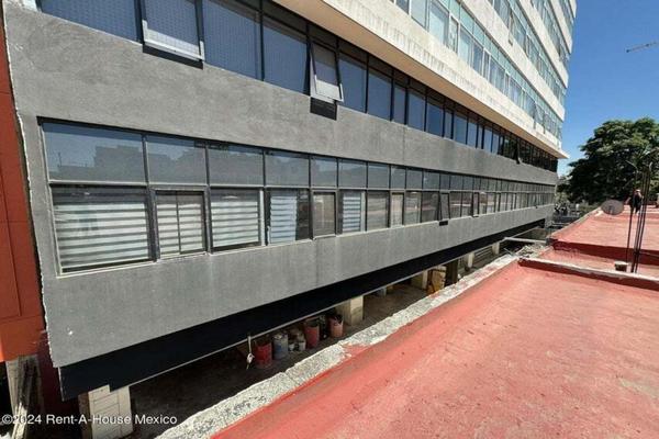 Foto de inmueble en Avenida Calzada de Tlalpan #1, Col. Portales Norte C.P. 03303, Benito Juárez