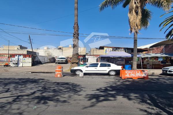 Foto de inmueble en Av. Canal del Moral, Col. Leyes de Reforma 1a Sección C.P. 09310, Iztapalapa