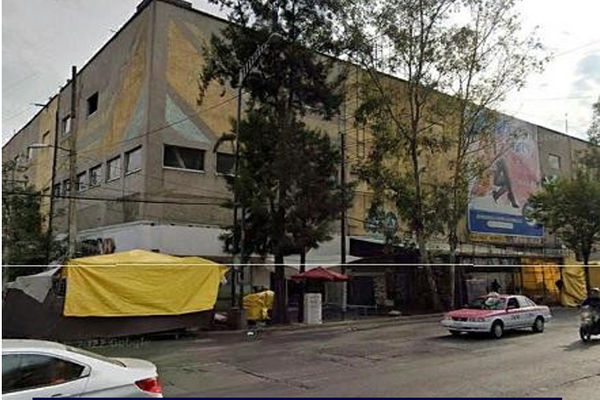 Foto de inmueble en Av. Canal del Norte, Col. Popular Rastro C.P. 15220, Venustiano Carranza
