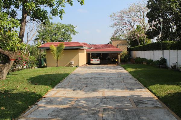 Foto de casa en venta en avenida chairel , águila, tampico, tamaulipas, 2414717 No. 01