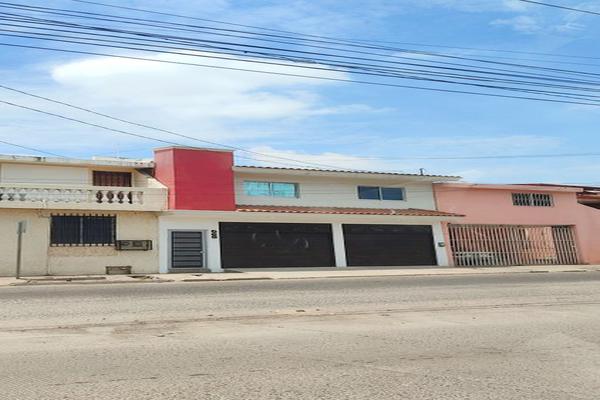 Casa en Av Ciudades Hermanas 1500, Lomas de Guada... 