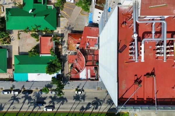 Foto de inmueble en Av costera Miguel Aleman, Col. Acapulco de Juárez Centro C.P. 39300, Acapulco de Juárez