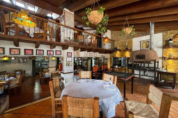 Foto de inmueble en Av. del Carmen, Col. Avándaro C.P. 51200, Valle de Bravo