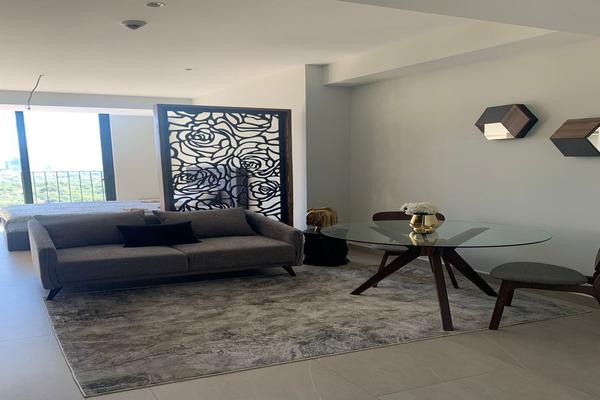 Foto de inmueble en Av. del Roble, Col. Valle Del Campestre C.P. 66265, San Pedro Garza García