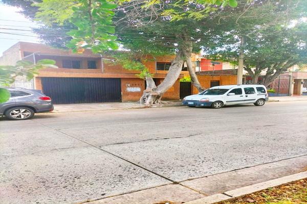 Foto de inmueble en Av. Faro, Col. Bosques de La Victoria C.P. 44540, Guadalajara