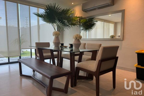 Foto de inmueble en av federacion #409, Col. Ixtapa C.P. 48280, Puerto Vallarta