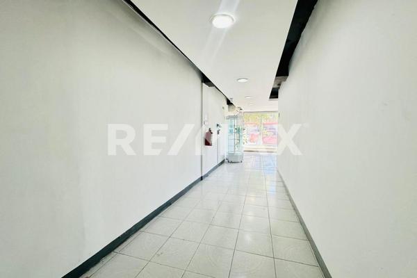 Foto de inmueble en Av. Hidalgo, Col. Gómez Palacio Centro C.P. 35000, Gómez Palacio