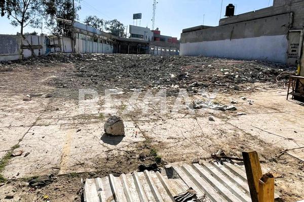Foto de inmueble en Av. Ignacio Zaragoza, Col. Santa Martha Acatitla C.P. 09510, Iztapalapa