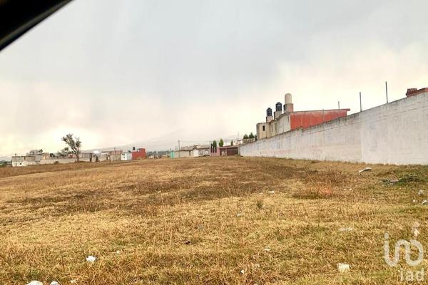 Foto de inmueble en Avenida Independencia Oriente, Col. San Miguel Zinacantepec C.P. 51350, Zinacantepec