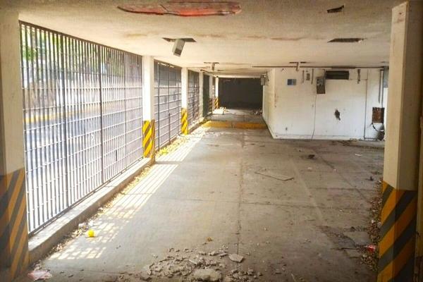 Foto de inmueble en AV. INSURGENTES NORTE, Col. Santa Maria Insurgentes C.P. 06430, Cuauhtémoc