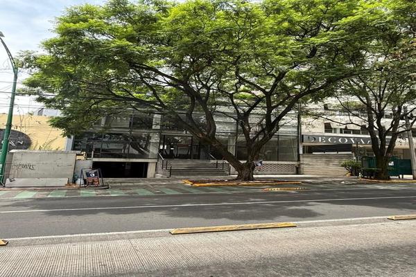 Foto de inmueble en Av. Insurgentes Sur, Col. Chimalistac C.P. 01070, Álvaro Obregón