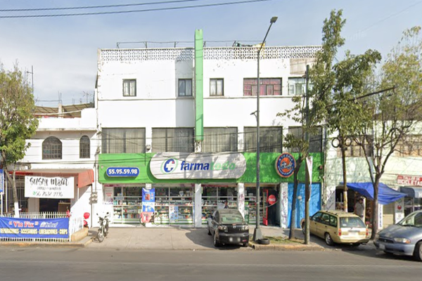 Foto de inmueble en Av. Javier Rojo Gómez, Col. Agrícola Oriental C.P. 08500, Iztacalco