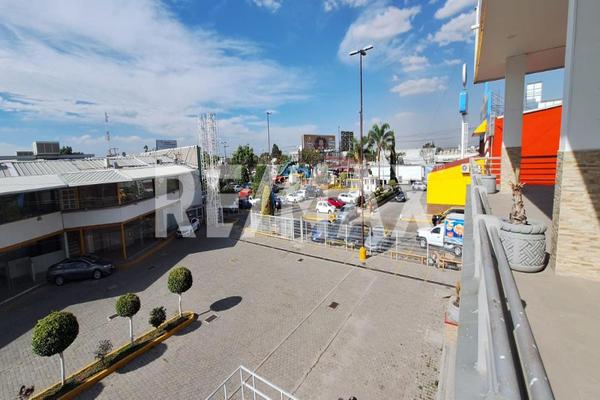 Foto de inmueble en Av. José López Portillo, Col. Guadalupe Victoria C.P. 55010, Ecatepec de Morelos