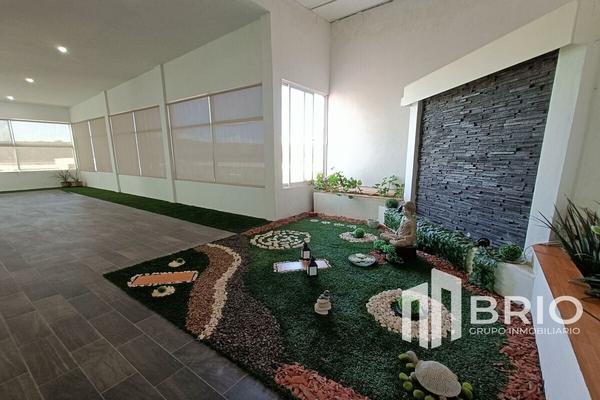 Foto de inmueble en Avenida La Salle, Col. Colinas del Saltito C.P. 34105, Durango