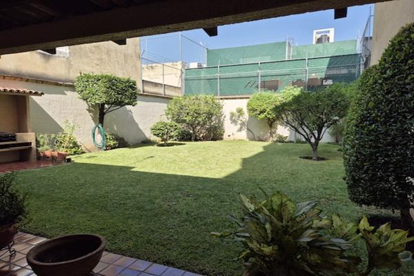 Foto de inmueble en AV. MANUEL ACUÑA, Col. Ladrón de Guevara C.P. 44600, Guadalajara