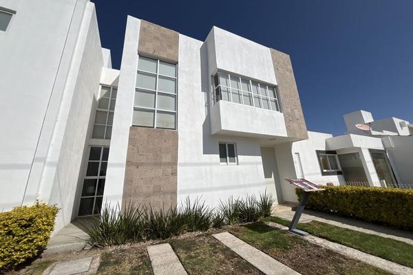 Foto de inmueble en AV. PASEOS, Col. Paseos de Aguascalientes C.P. 20924, Jesús María