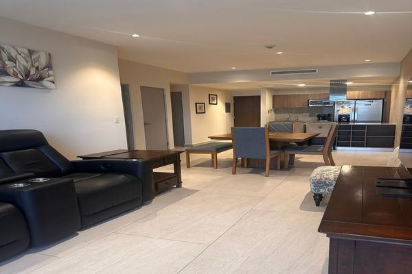 Foto de inmueble en Av roble, Col. Valle Del Campestre C.P. 66265, San Pedro Garza García