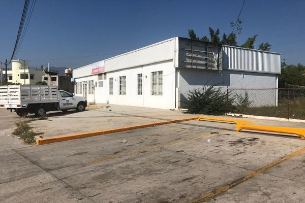 Foto de inmueble en Avenida San Agustín Sur, Col. Los Órganos de San Agustín (El Quemado) C.P. 39901, Acapulco de Juárez